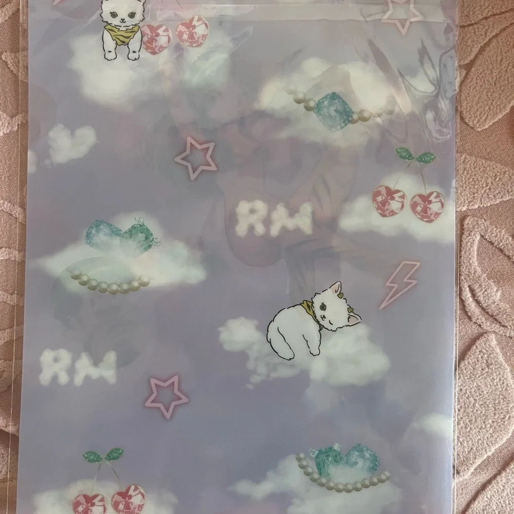 Rosemarie Seoir Lum anime folder collectible